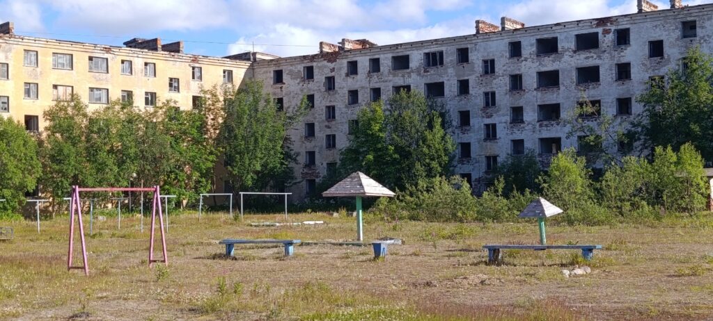поселок Туманный Кольский полуостров